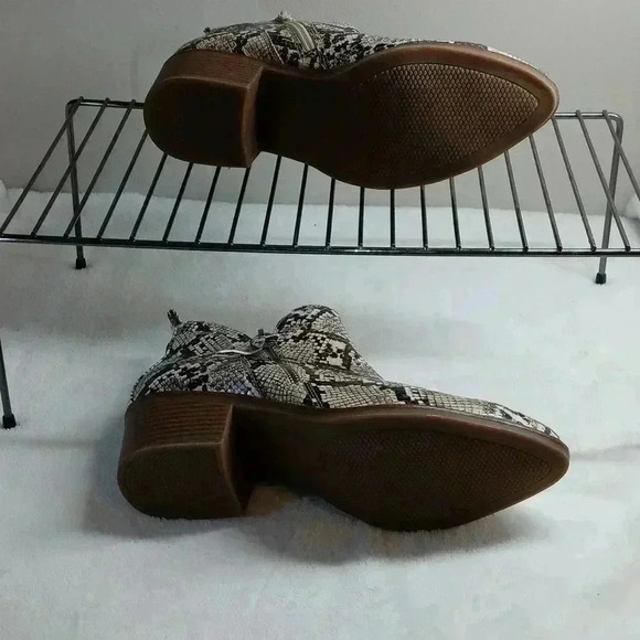 MIA AUDIN Snakeskin printed ankle 👢 - Picture 7 of 9